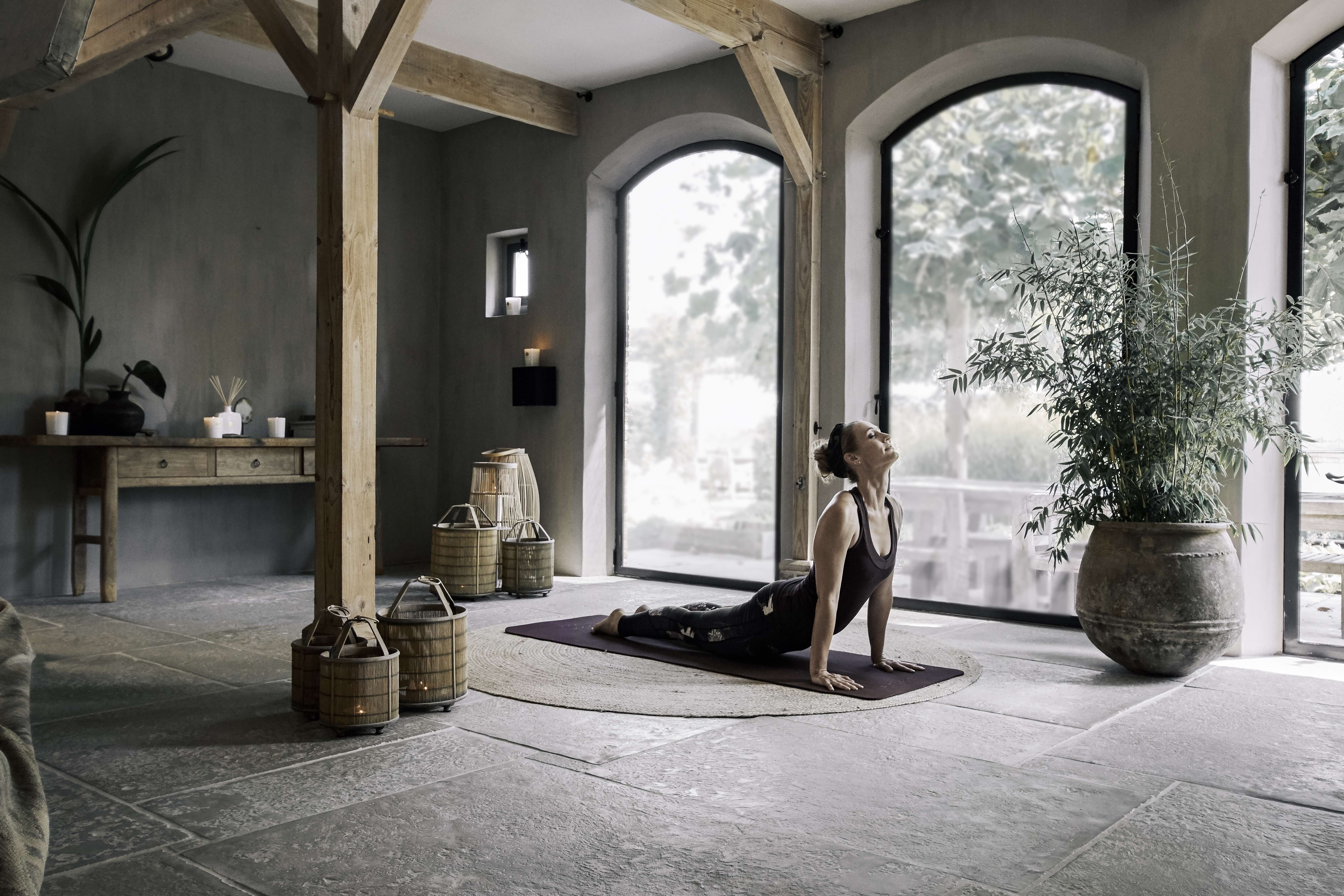 /Magazine/2018/Holi-Yoga/RITUALS_Yoga_Q3_ 40_V2.jpg